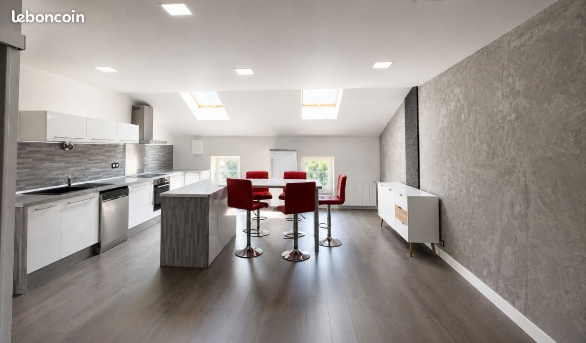 Appartement à louer, 57m², Pont-de-Veyle