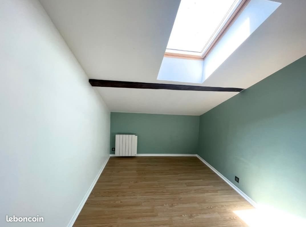 Appartement à louer, 57m², Pont-de-Veyle