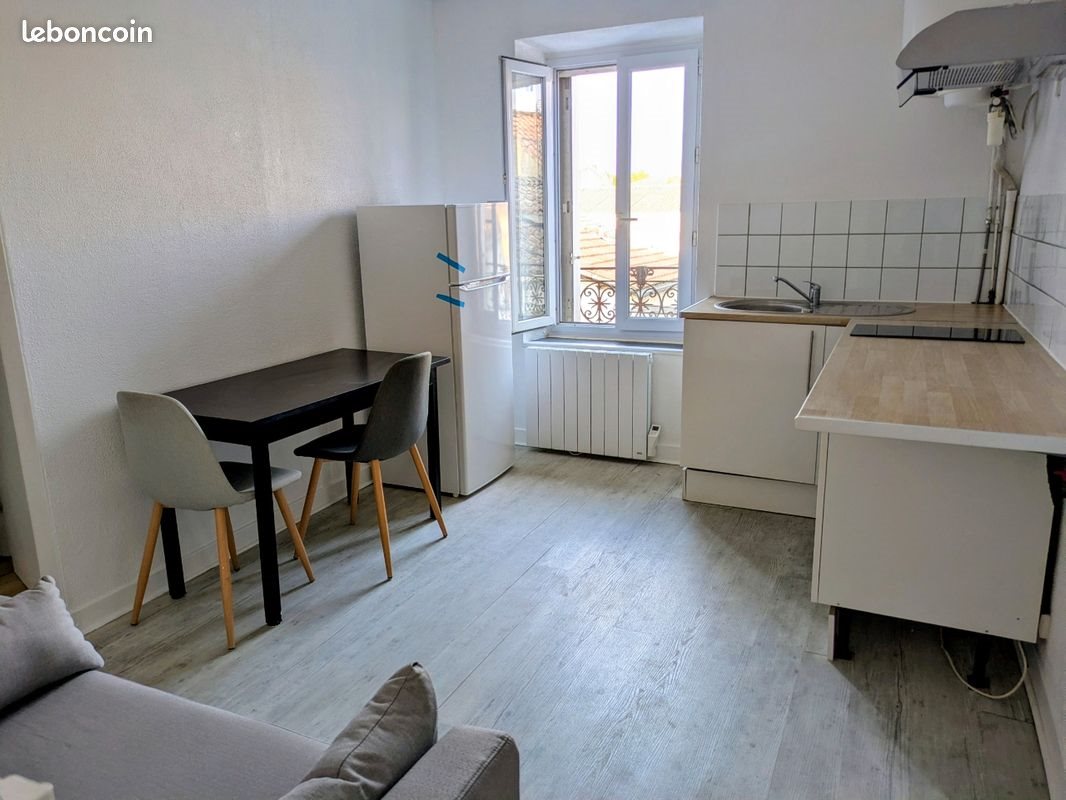 Appartement à louer, 35m², Carcassonne