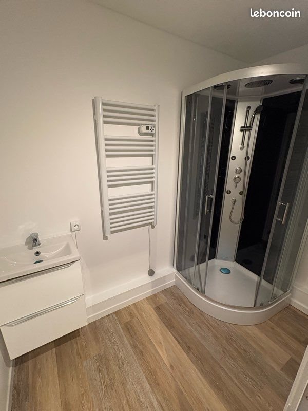 Appartement à louer, 42m², Stains