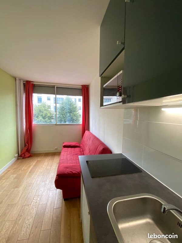Appartement à louer, 10m², Suresnes