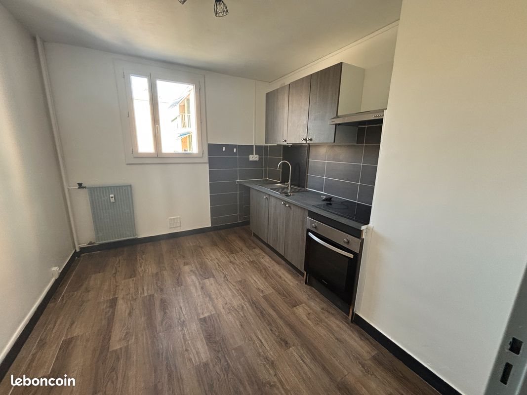 Appartement à louer, 60m², Montélimar