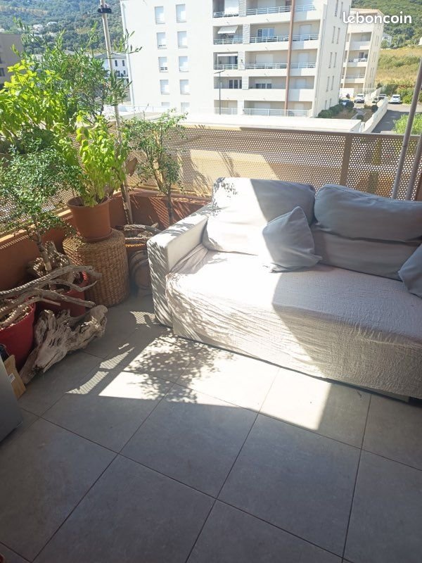 Appartement à louer, 51m², Borgo