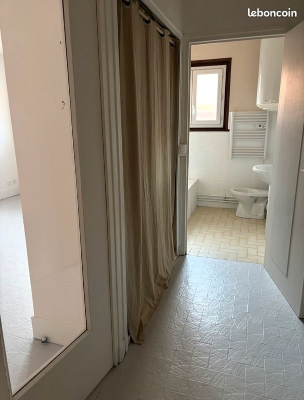 Appartement à louer, 25m², Feurs