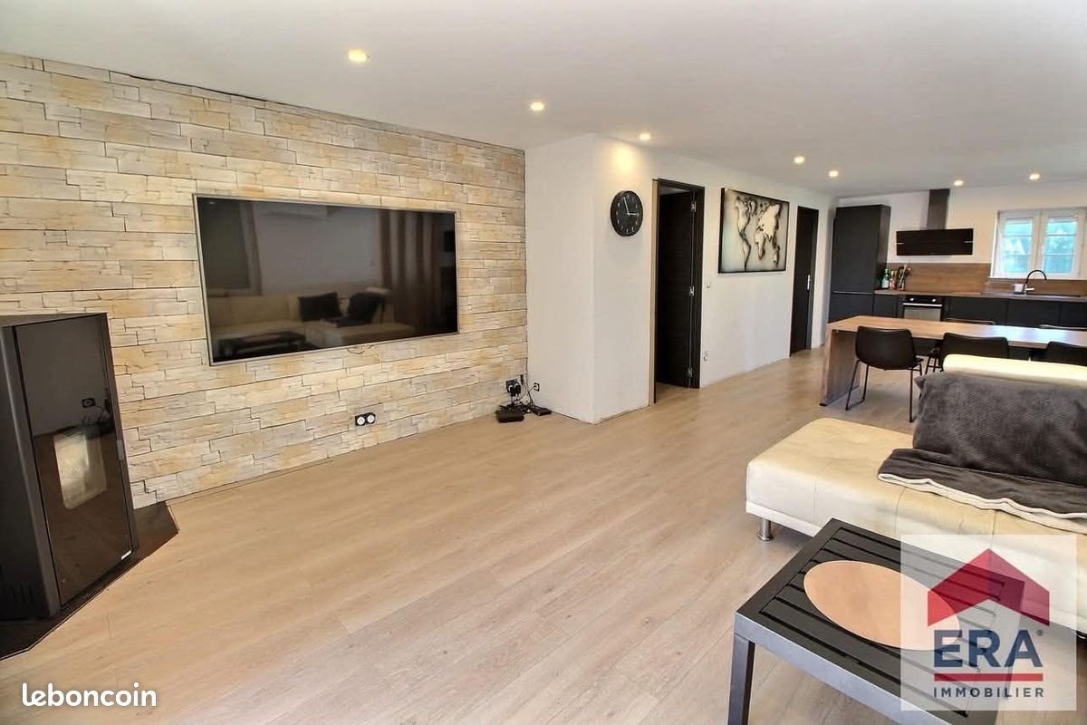 Maison à louer, 82m², Suze-la-Rousse
