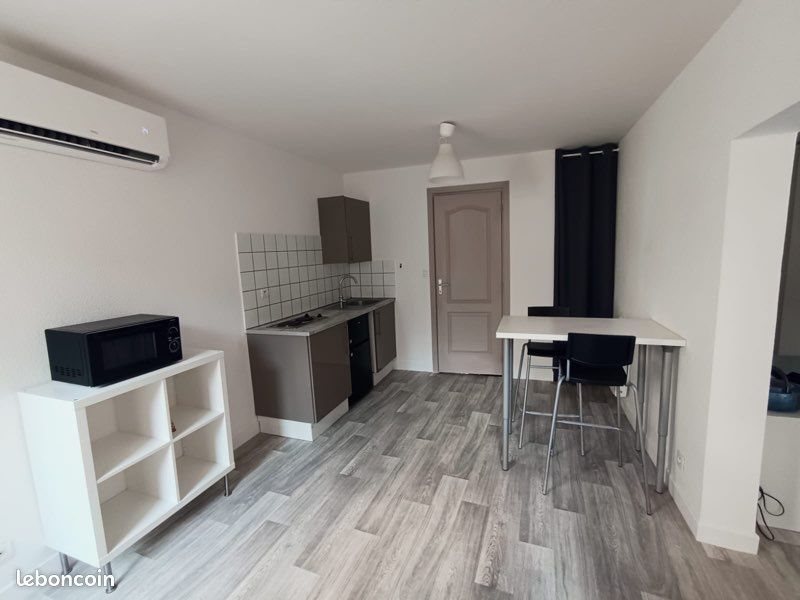 Appartement à louer, 33m², Saint-Étienne