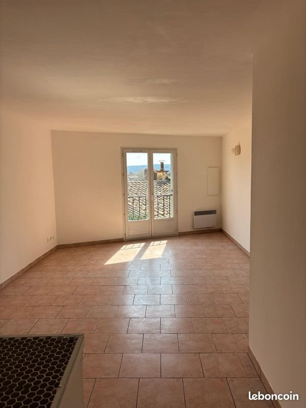 Appartement à louer, 53m², Rognes