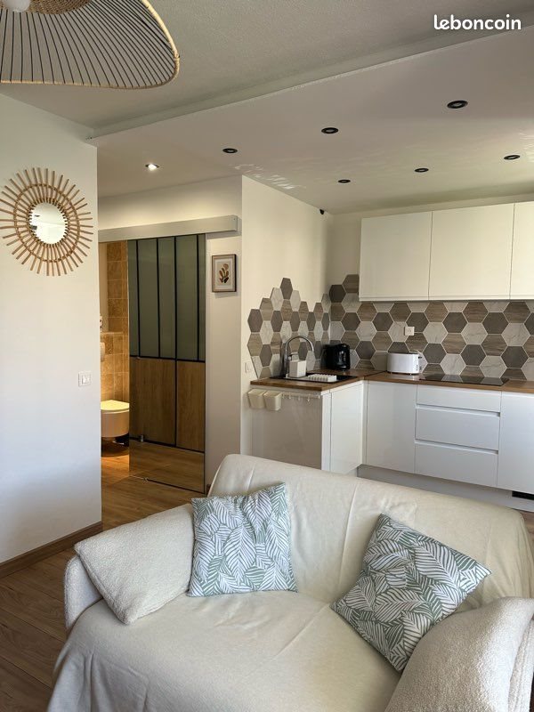 Appartement à louer, 32m², Vallauris