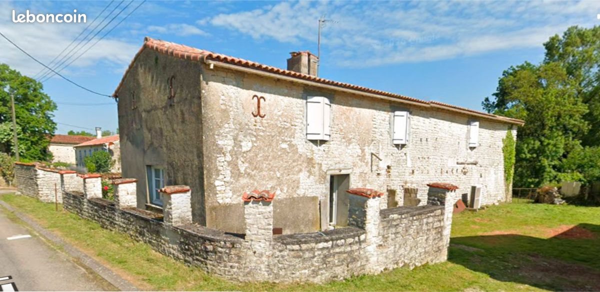 Maison à vendre, 140m², Dampierre-sur-Boutonne