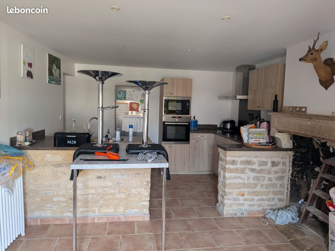 Maison à vendre, 140m², Dampierre-sur-Boutonne