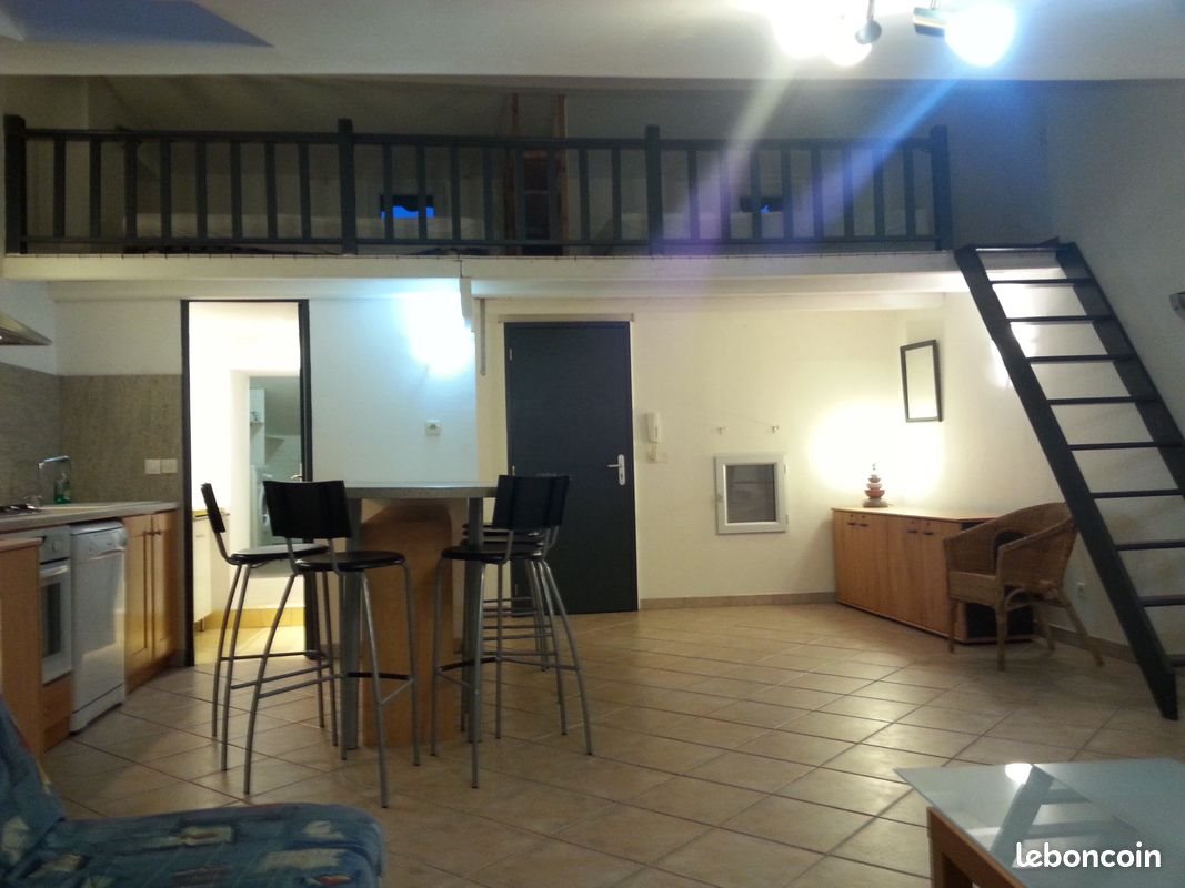 Appartement à louer, 29m², Signes