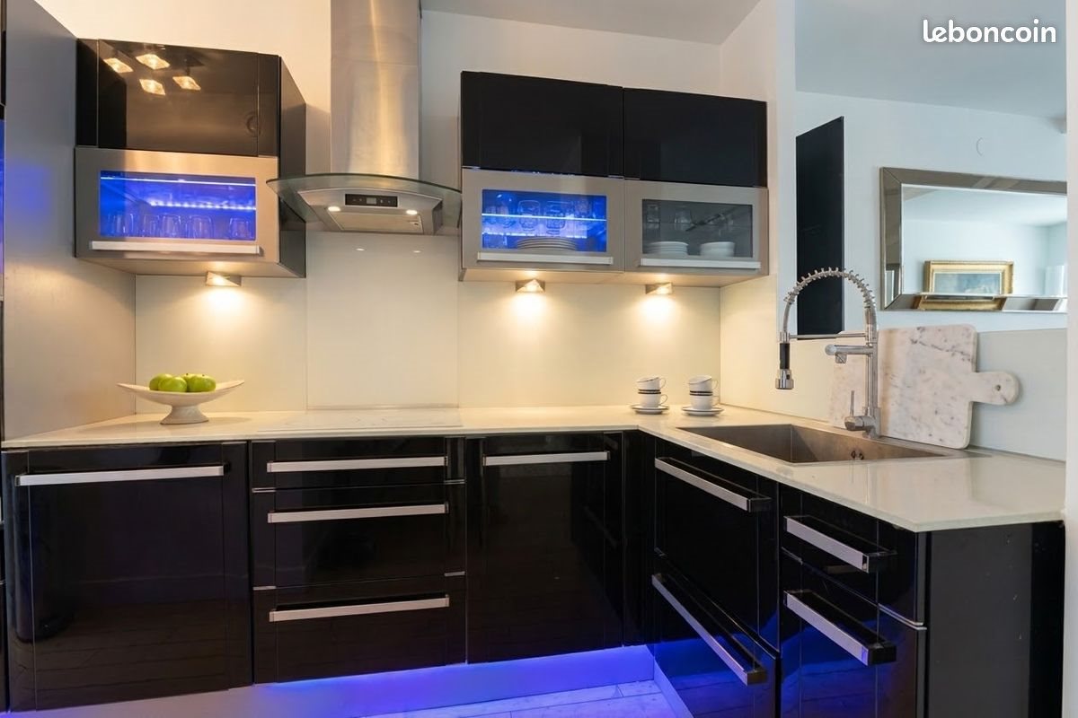 Appartement à louer, 70m², Puteaux