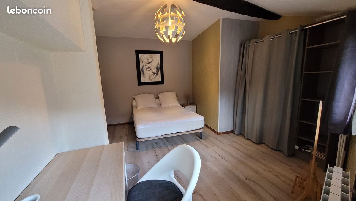 Appartement à louer, 38m², Aurillac