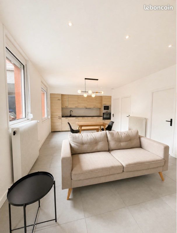 Maison à louer, 104m², Saint-Etienne