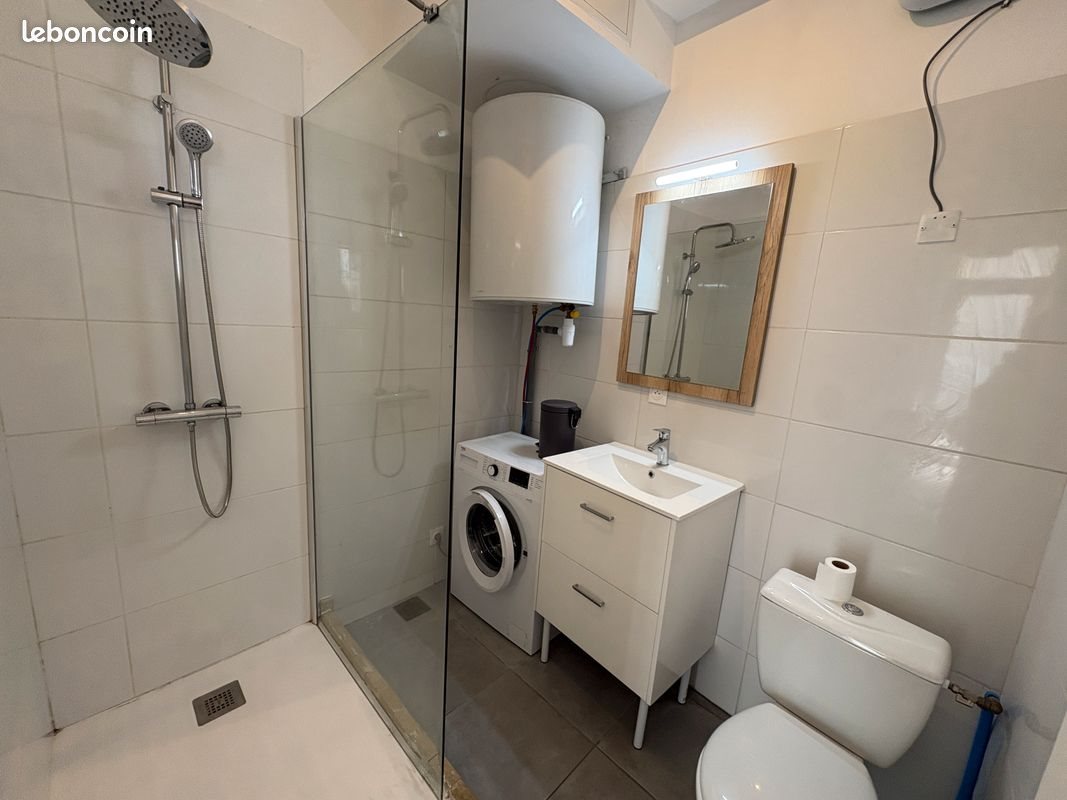 Appartement à louer, 28m², Nîmes