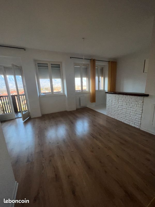 Appartement à louer, 30m², Domène