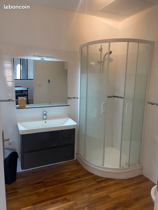 Appartement à louer, 38m², Nîmes