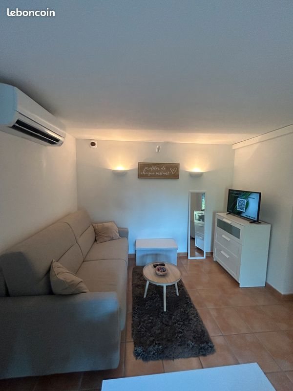 Appartement à louer, 30m², Saint-Raphaël