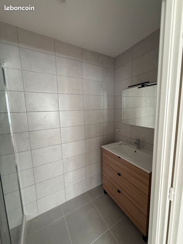 Appartement à louer, 66m², Tossiat