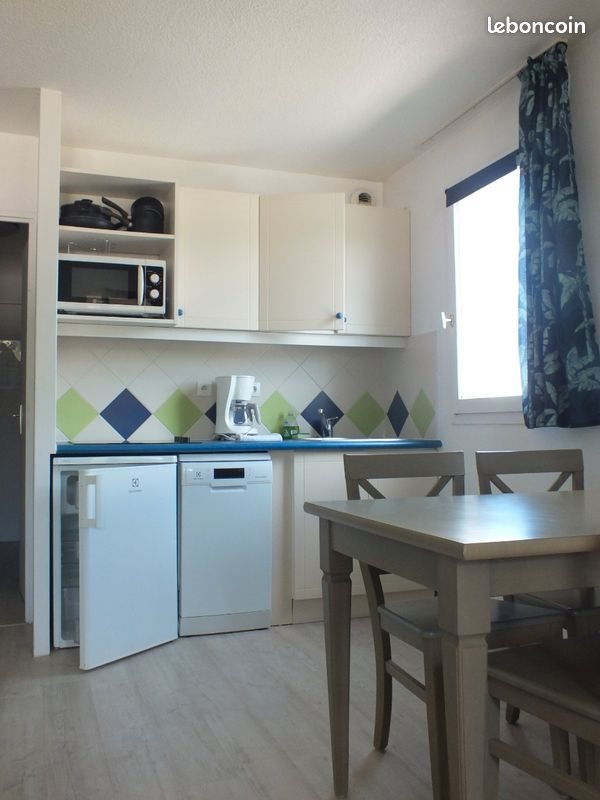 Appartement à louer, 26m², Saint-Raphaël