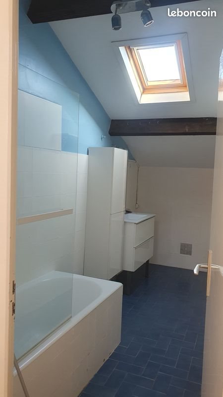 Appartement à louer, 90m², Neyron