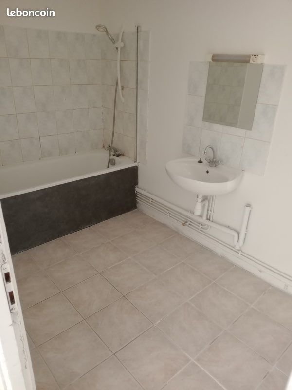 Appartement à louer, 104m², Magny-Danigon