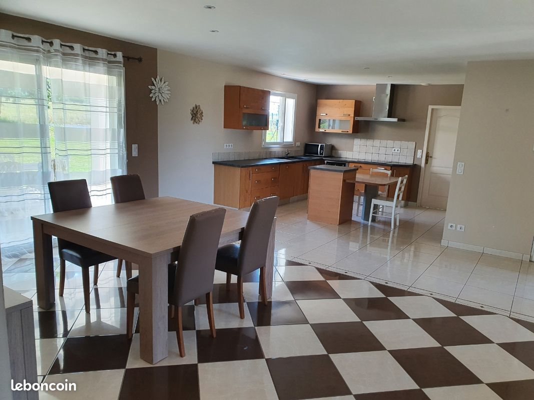 Maison à vendre, 150m², Saïx