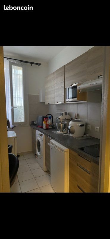 Appartement à louer, 22m², Marseille 8ème