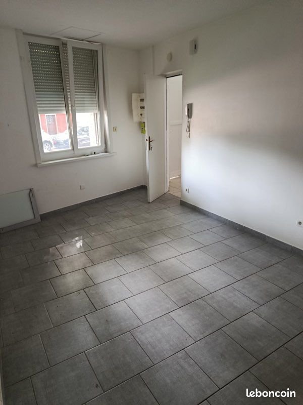 Appartement à louer, 47m², Cambrai