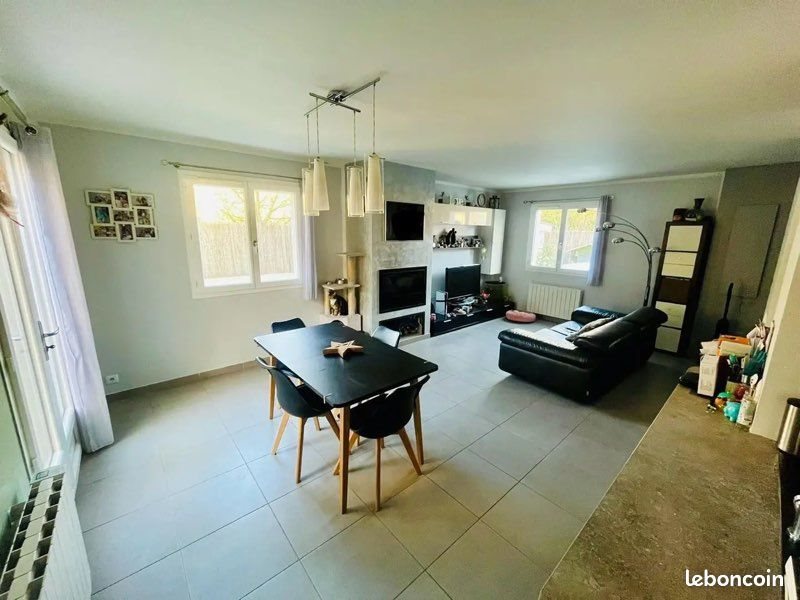 Maison à vendre, 98m², Rousset