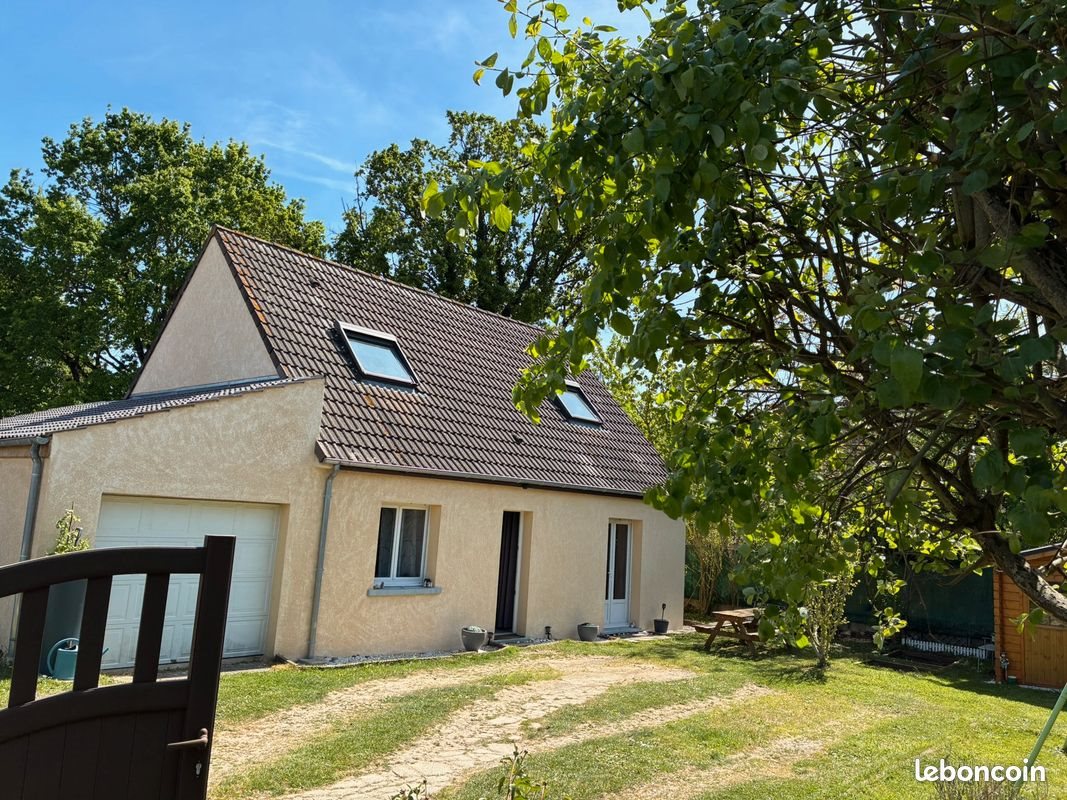 Maison à vendre, 106m², Vaux-le-Pénil