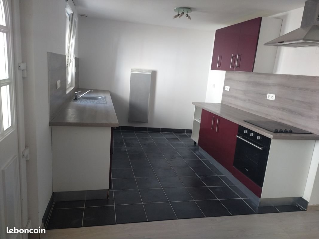 Maison à louer, 70m², Saint-Branchs