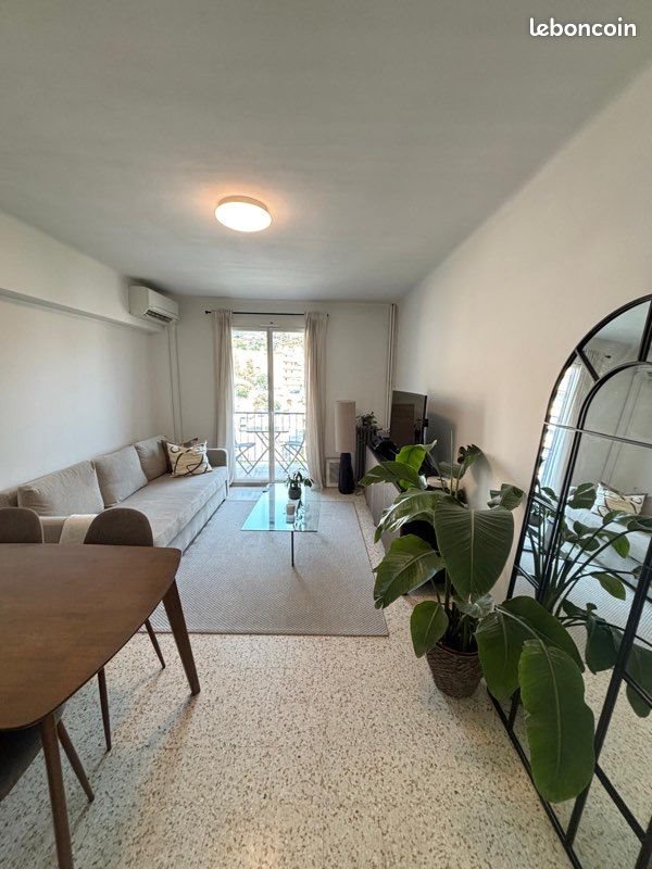 Appartement à louer, 45m², Menton