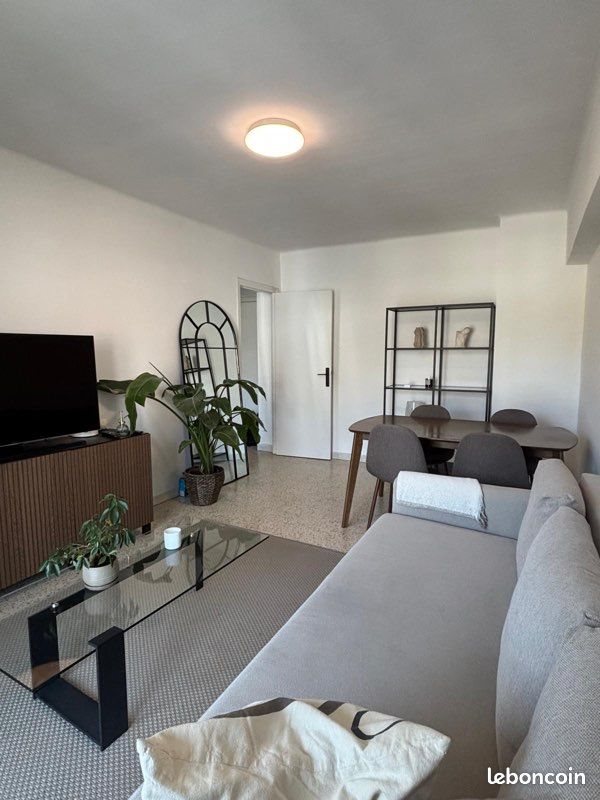 Appartement à louer, 45m², Menton
