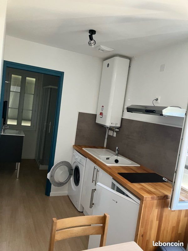 Appartement à louer, 22m², Figeac