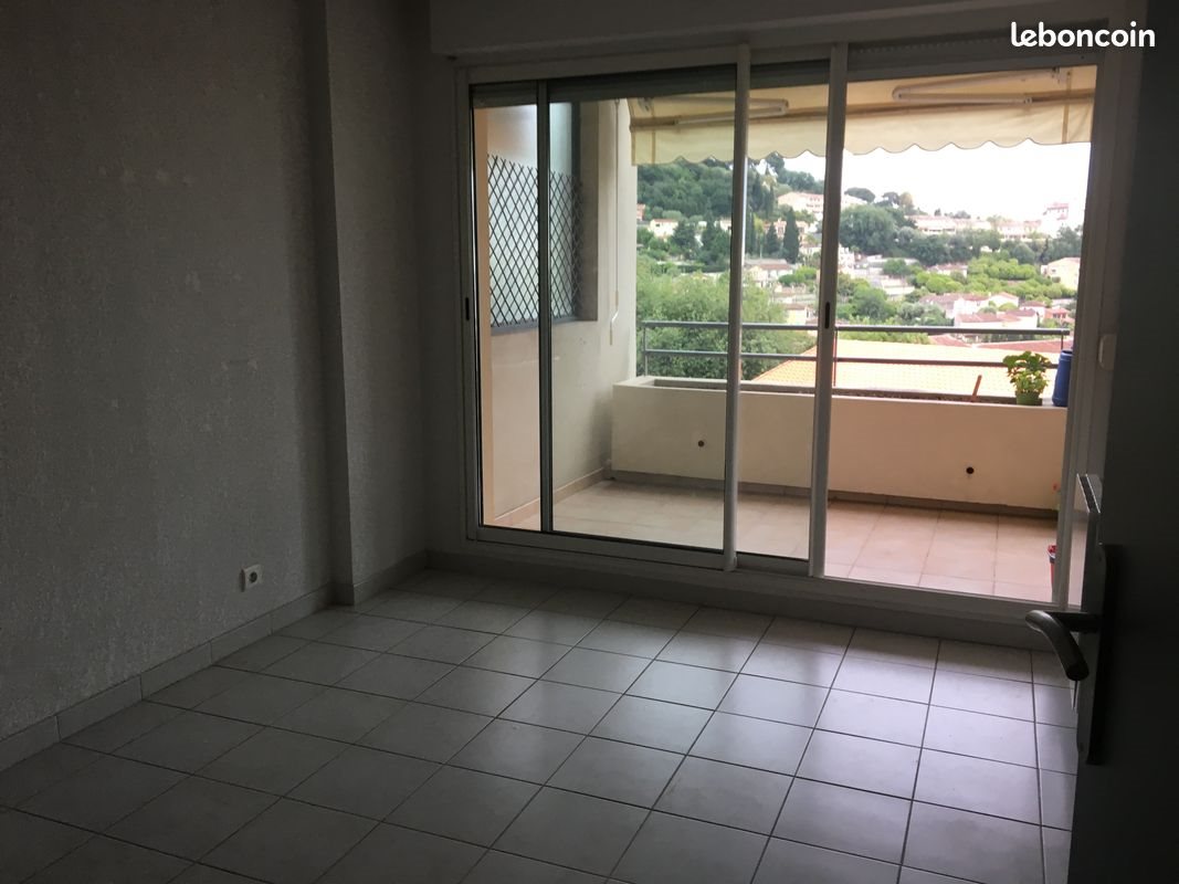 Appartement à louer, 48m², Menton