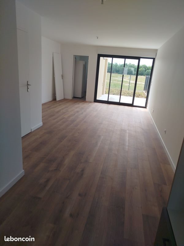 Maison à louer, 80m², Ifs