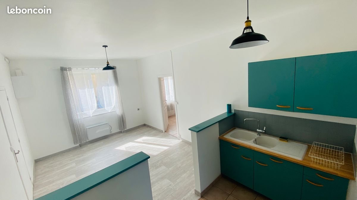 Appartement à louer, 38m², Épervans