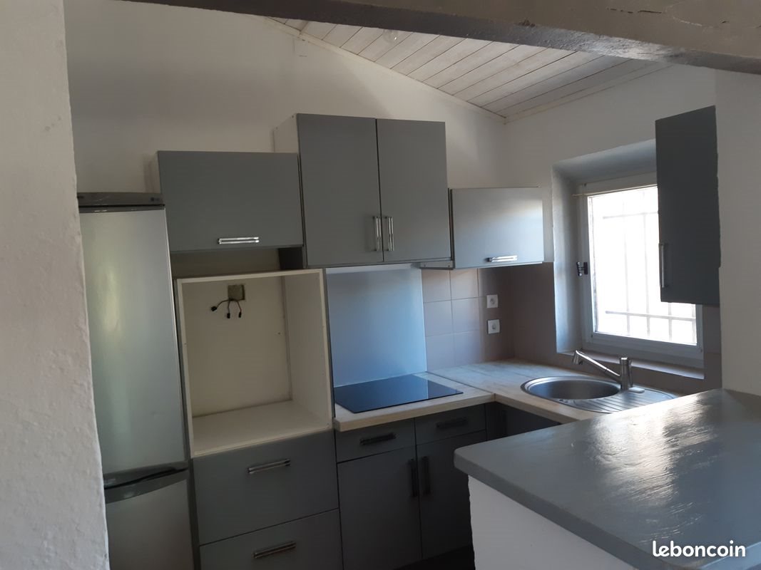 Maison à louer, 80m², Rousset