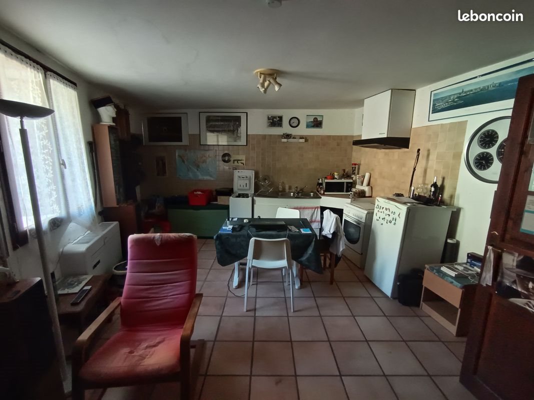 Appartement à louer, 35m², Saint-Laurent-des-Arbres