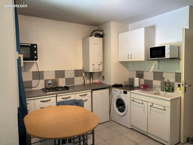 Appartement à louer, 21m², Marseille 9ème