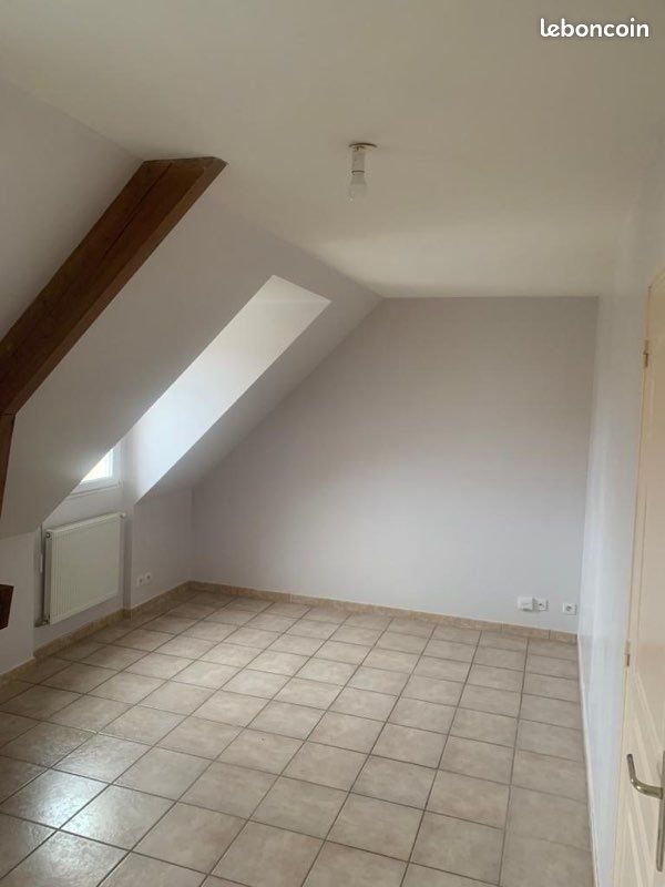 Maison à louer, 35m², Ifs