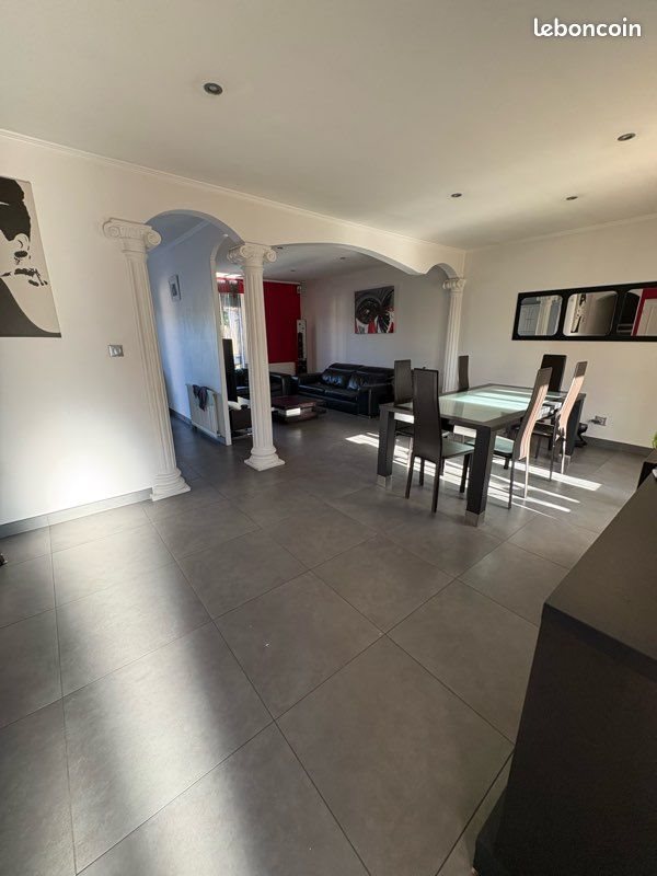 Maison à vendre, 92m², Vénissieux