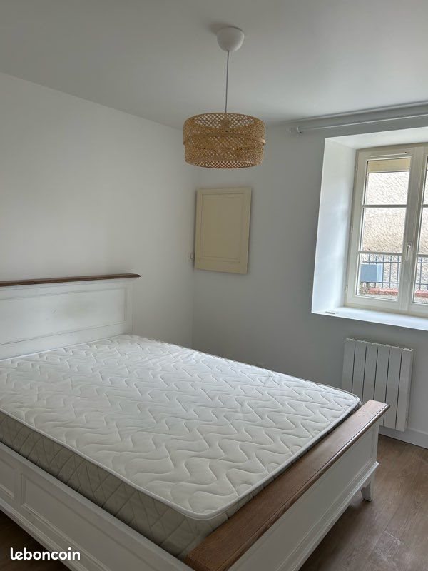 Maison à louer, 46m², Tresson