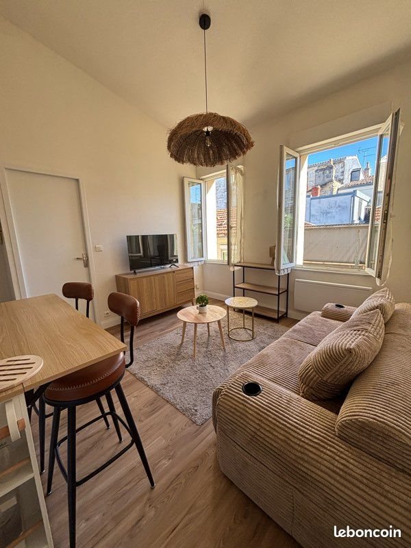 Appartement à louer, 43m², Bordeaux