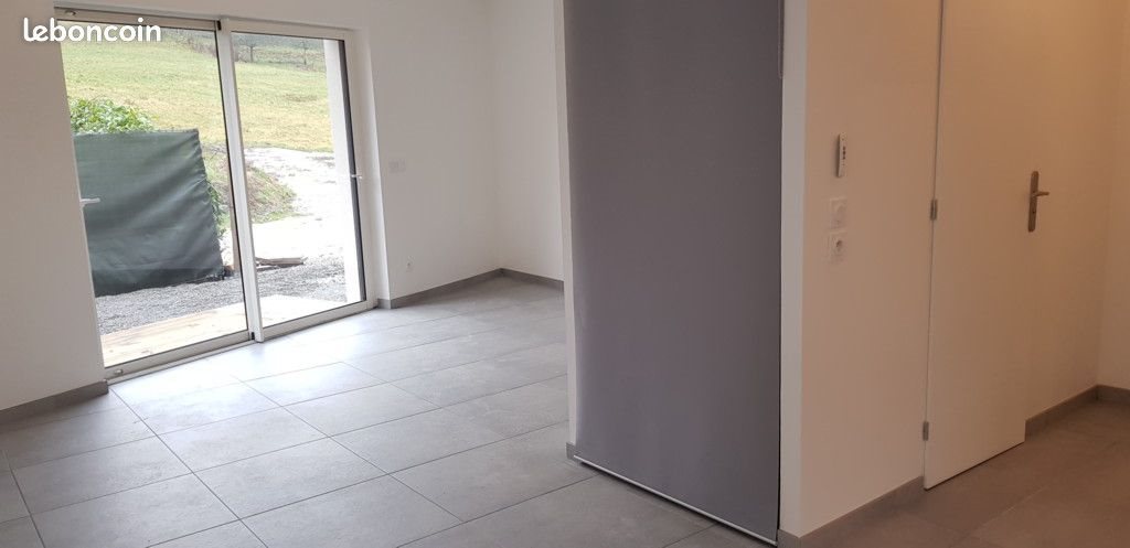 Maison à louer, 90m², Cusy
