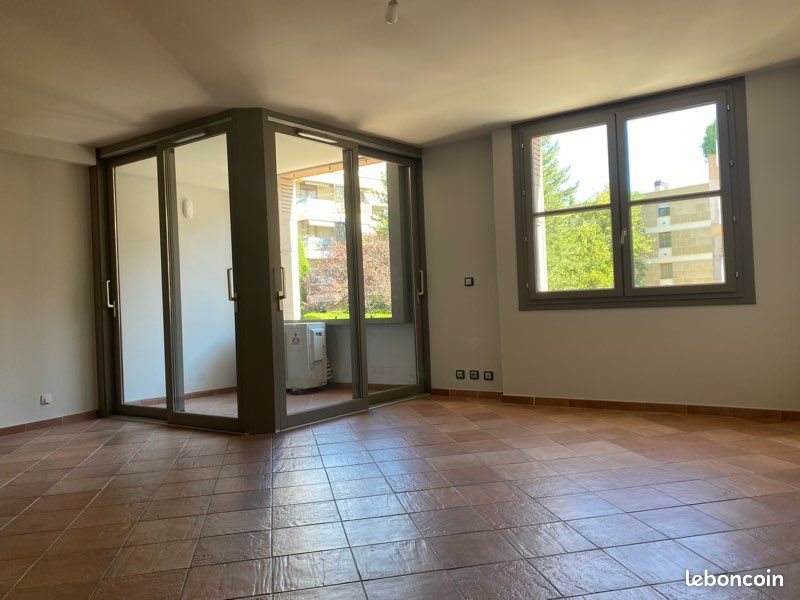 Appartement à louer, 73m², Aix-en-Provence