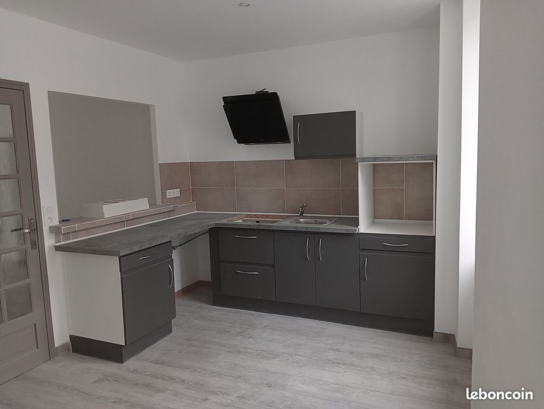 Appartement à louer, 68m², Alès