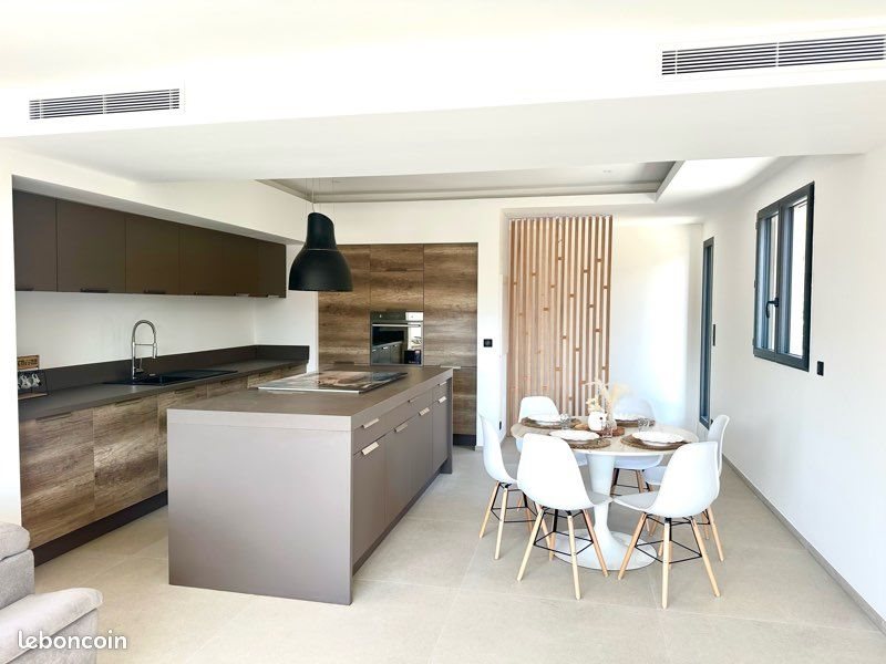 Maison à louer, 100m², Porto-Vecchio