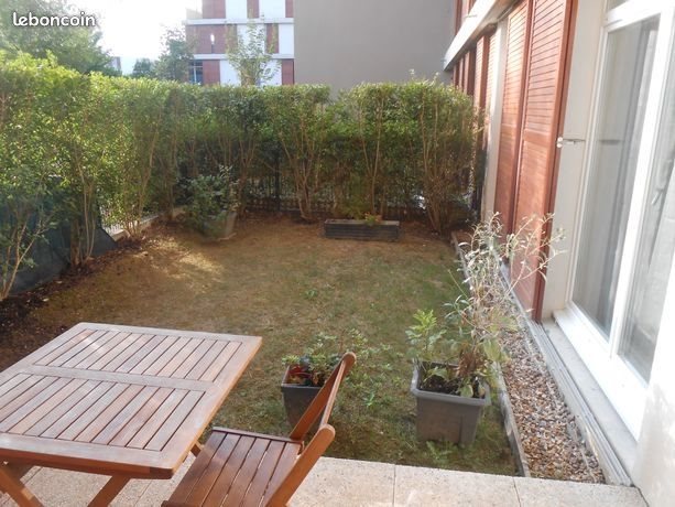 Appartement à louer, 41m², Cergy